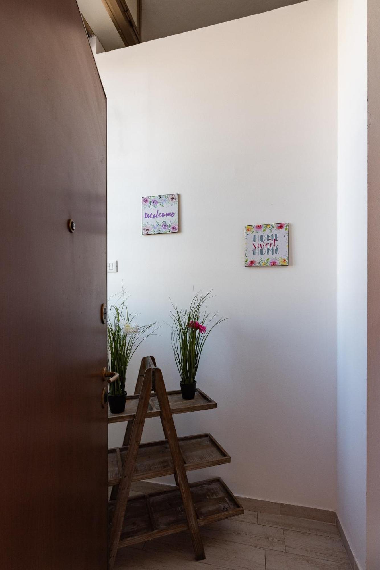 Exclusive Apartment Sansiro 5Minuti - Wifi Free Milan Exterior photo